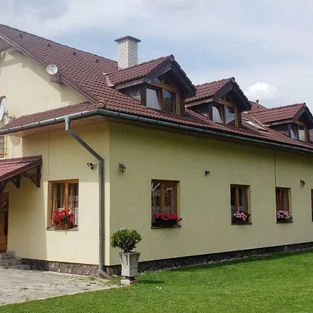 Hacienda Holiday home Liptovska Osada